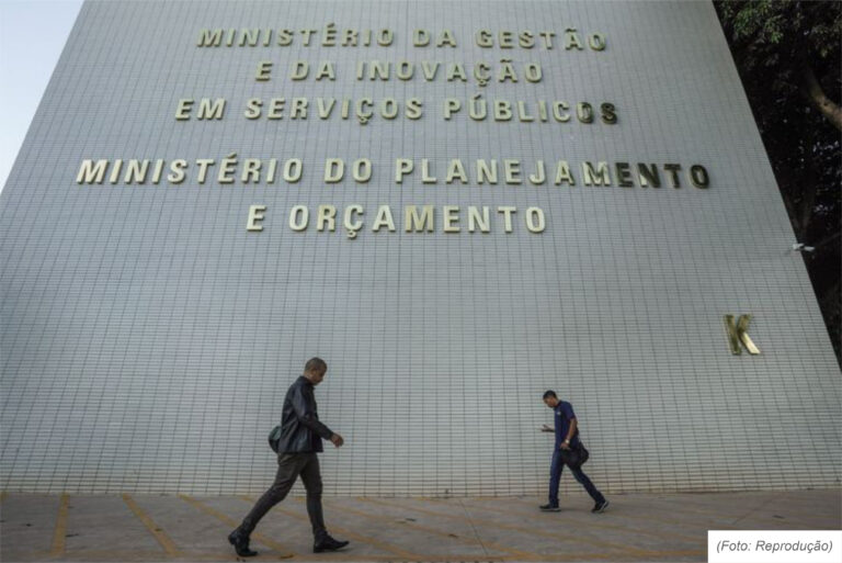 gastos-federais-com-ajuda-ao-rs-serao-identificados-no-orcamento