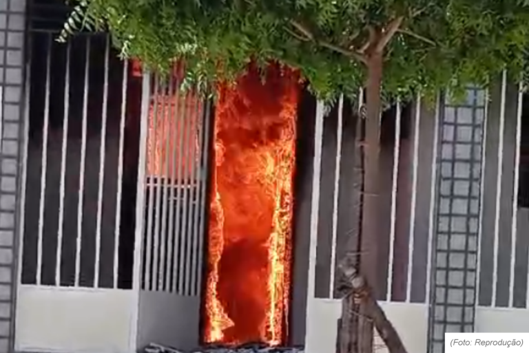 Cópia_de_segurança_de_Cópia_de_segurança_de_Cópia_de_segurança_de_Cópia_de_segurança_de_Cópia_de_segurança_de_Cópia_de_segurança_de_FOTO POSTE - SITE
