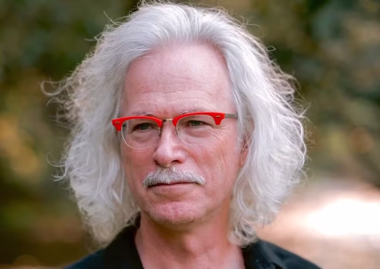 coreykeyeshorizontal