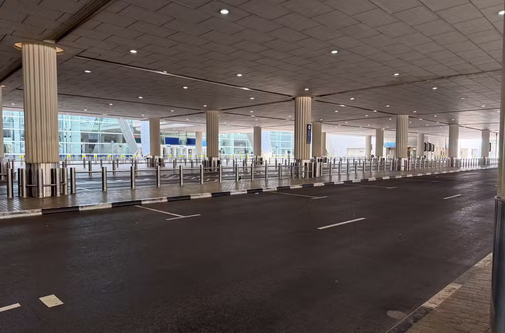 2026-03-02t075515z-866770394-rc26wjajilqy-rtrmadp-3-iran-crisis-airlines-dubai