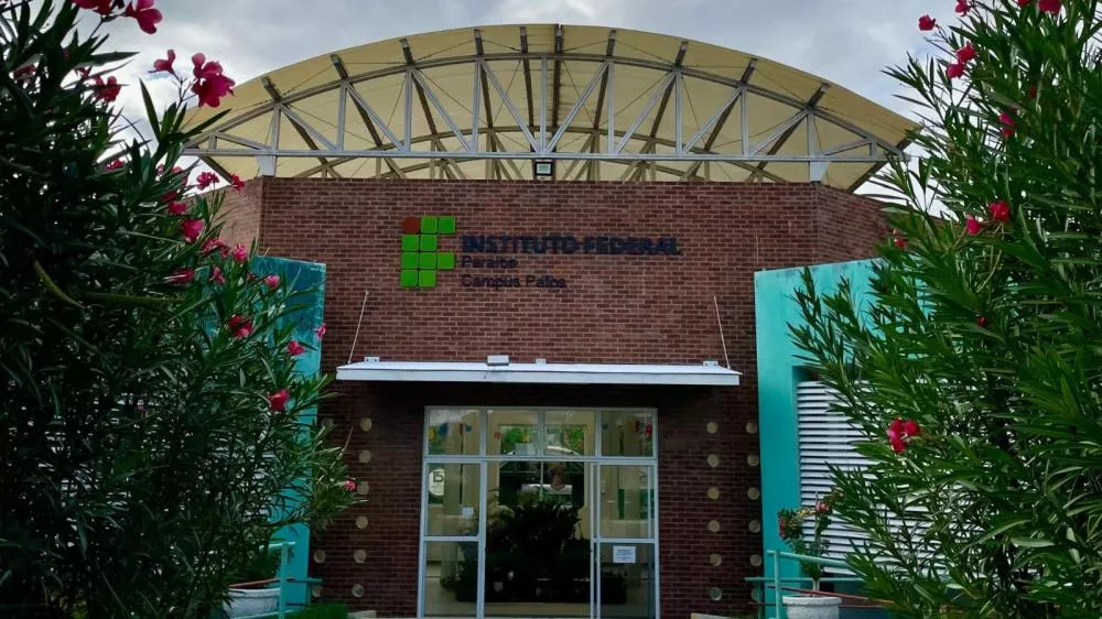 41c3f2edbd0f862ac16306d84ba7ea1e