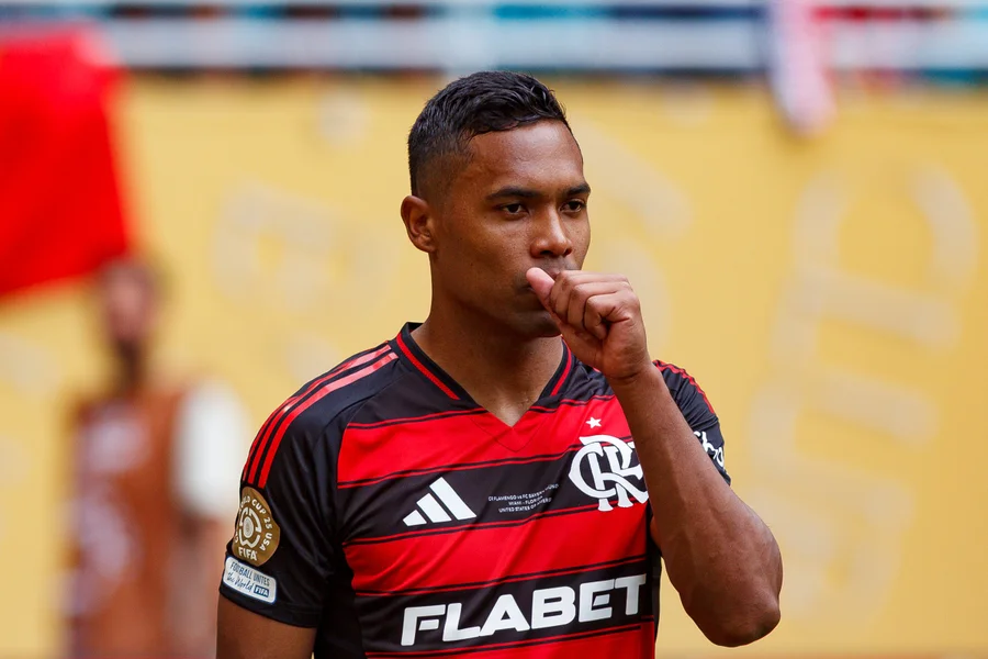 flamengo-alex-sandro-selecao-brasileira-ancelotti