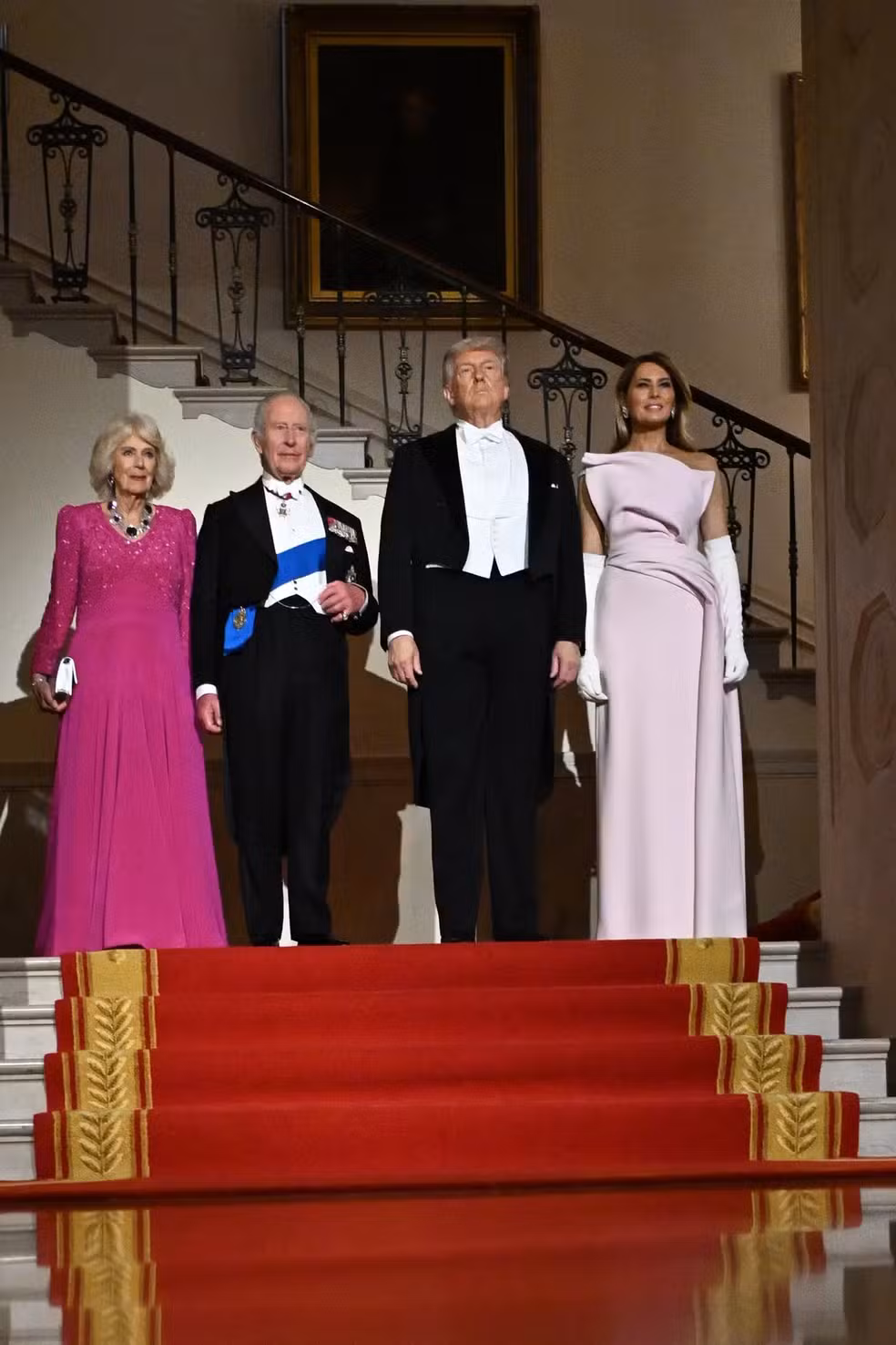 29royal-visit-header1-qtkc-superjumbo