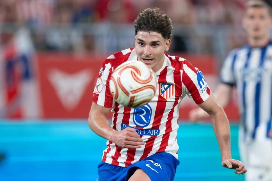 julian-alvarez-barcelona-atletico-de-madrid