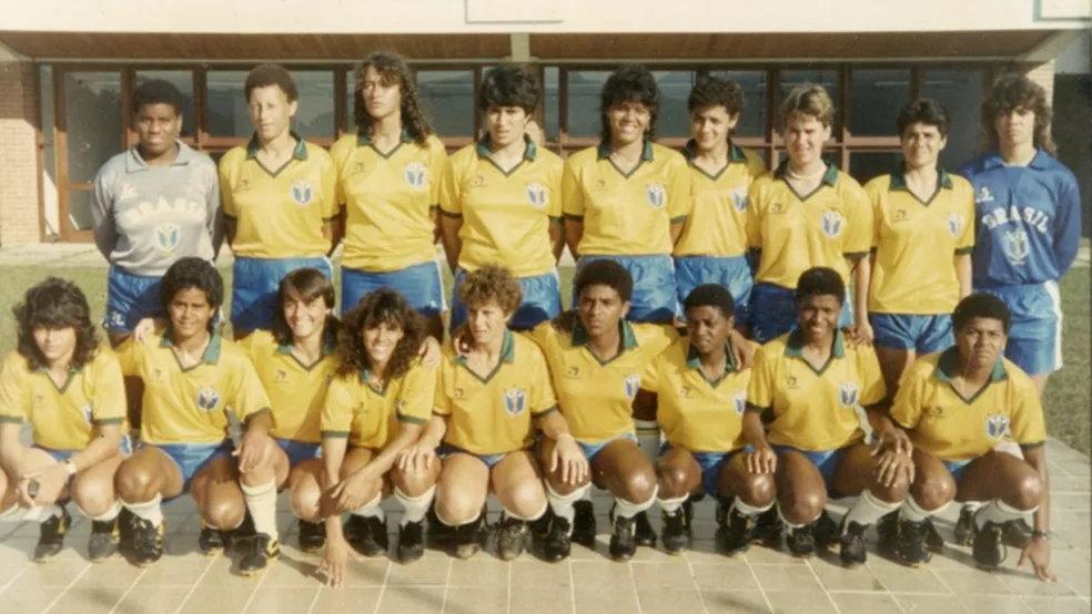 selecao-futebol-femina-1988