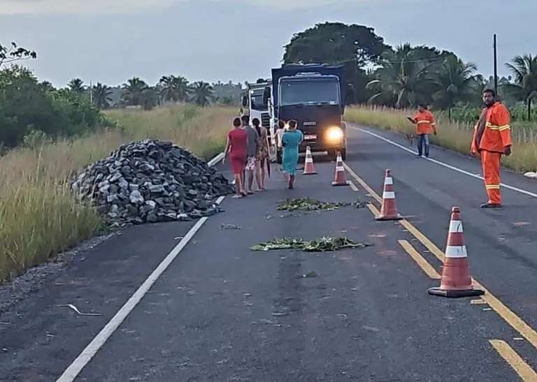 DER-PB-inicia-intervencoes-na-PB-036-monitora-Ponte-em-Santa-Rita-e-faz-reparos-na-PB-028-e1777840452274