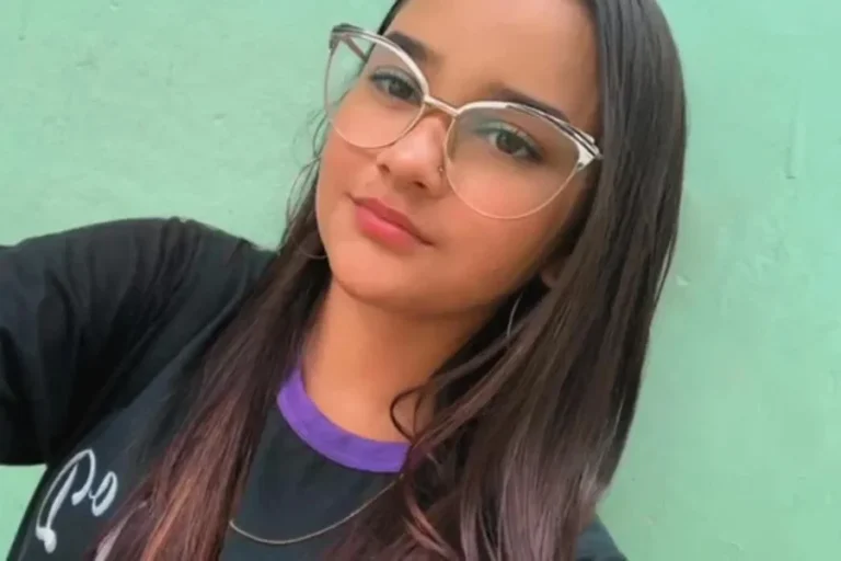 adolescente-de-16-anos-morre-apos-sofrer-choque-eletrico-enquanto-fazia-chapinha-na-bahia