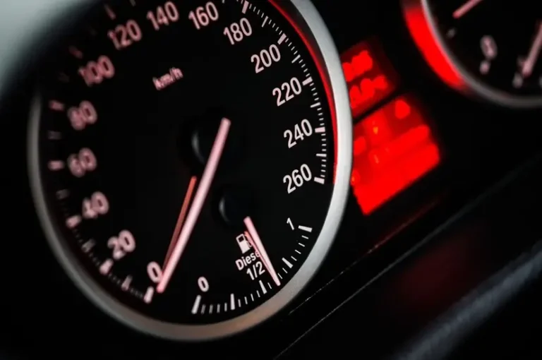 carro-FOTO-Pixabay-1200x797