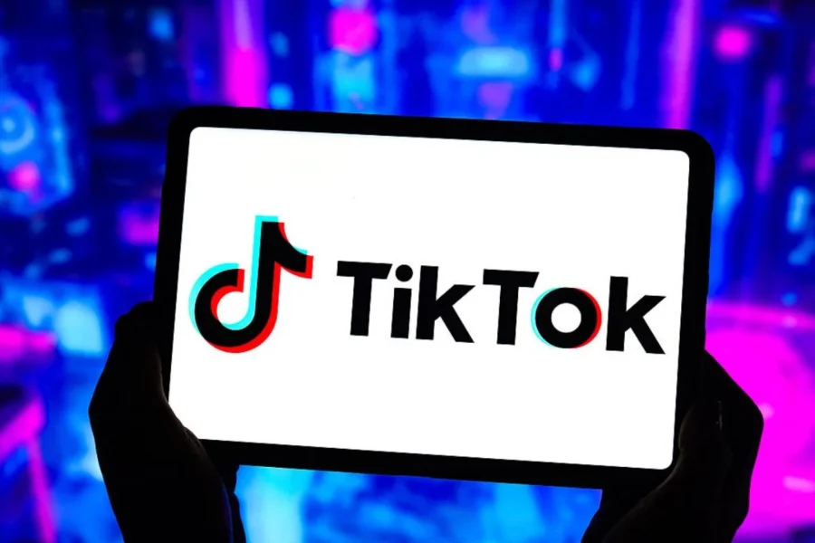 ANPD aplica multa de R$ 153,7 milhões ao TikTok por falhas na proteção de dados de crianças e adolescentes 2 Scroll infinito atencao finita licoes do TikTok para marcas Metropoles
