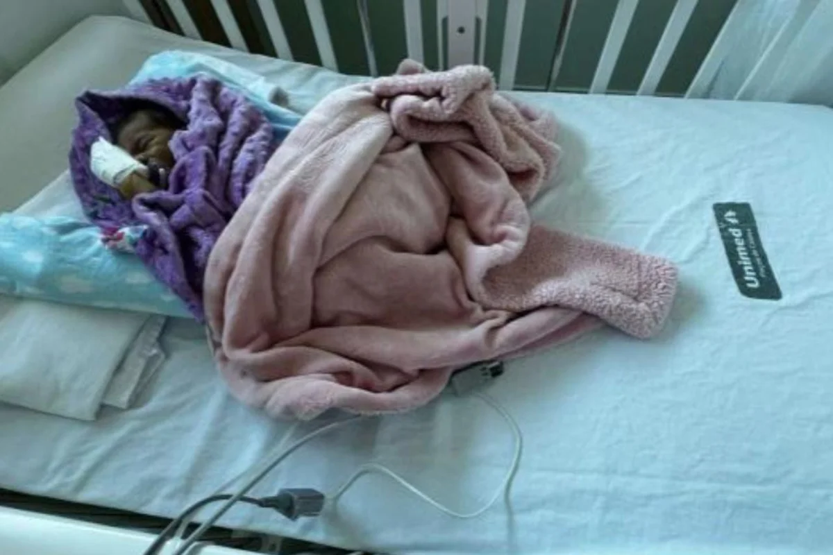 Tratamento de bebê de 1 ano vira disputa judicial com plano de saúde antes de sua morte 1 mariah capa