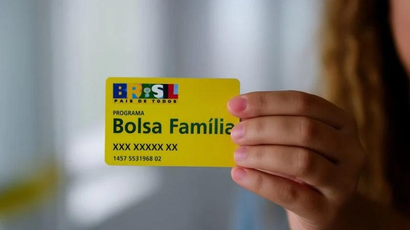 Bolsa Familia comeca a ser pago hoje veja calendario. Foto Gerada por IA 800x450 1