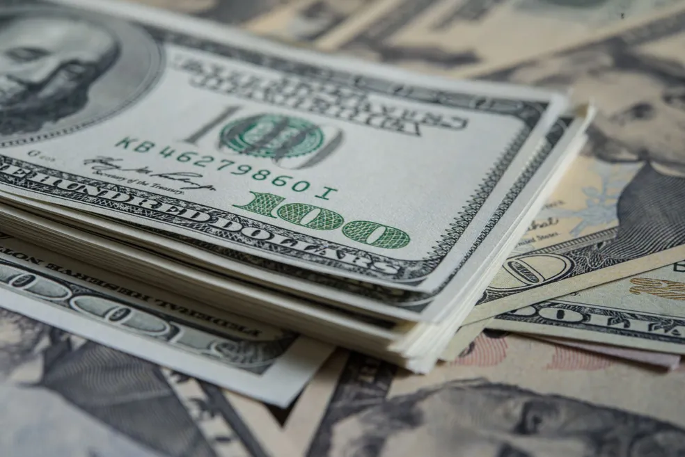 billie dollar money background 1