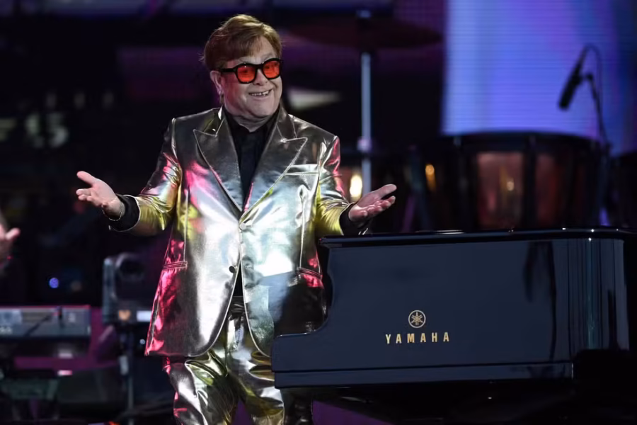 elton john glastonbury 2023 4