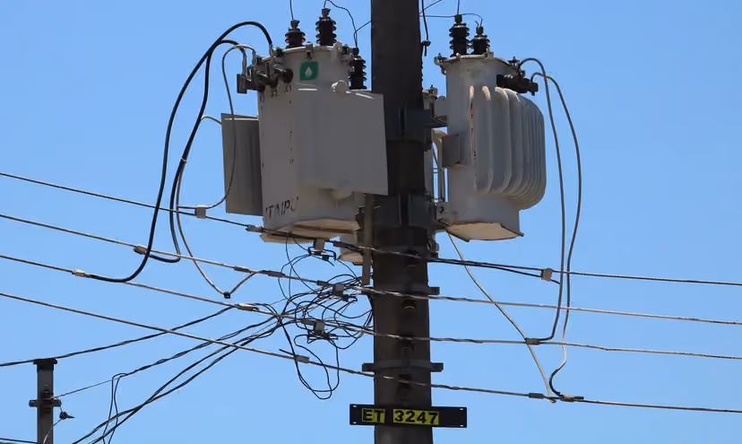 energiaposteluzfotorovenarosagenciabrasil