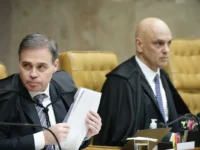 ministros do supremo tribunal federal stf andre mendonca e alexandre de moraes sentados lado a lado em sessao da corte apos vazamento de conversa do ministro com vorcaro metropoles 5 scaled 1