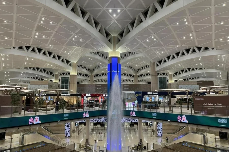 aeroporto riade arabia saudita