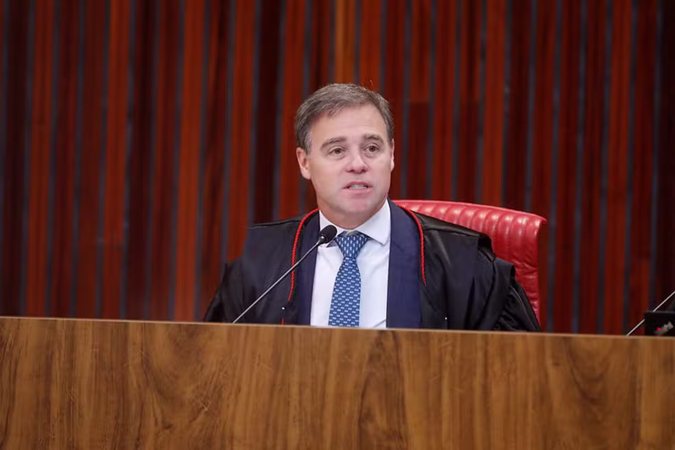 andre mendonca alejandro zambrana secom tse
