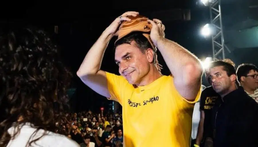 flavio bolsonaro.jpg