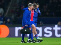 kvaratskhelia psg lesao joelho