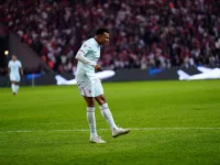 kylianmbappe lesao