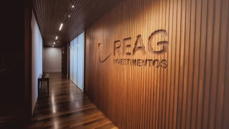reag insta 3